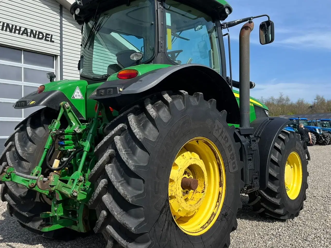 Billede 10 - John Deere 7280R Næsten nye dæk, Autopower og frontlift samt luft anlæg