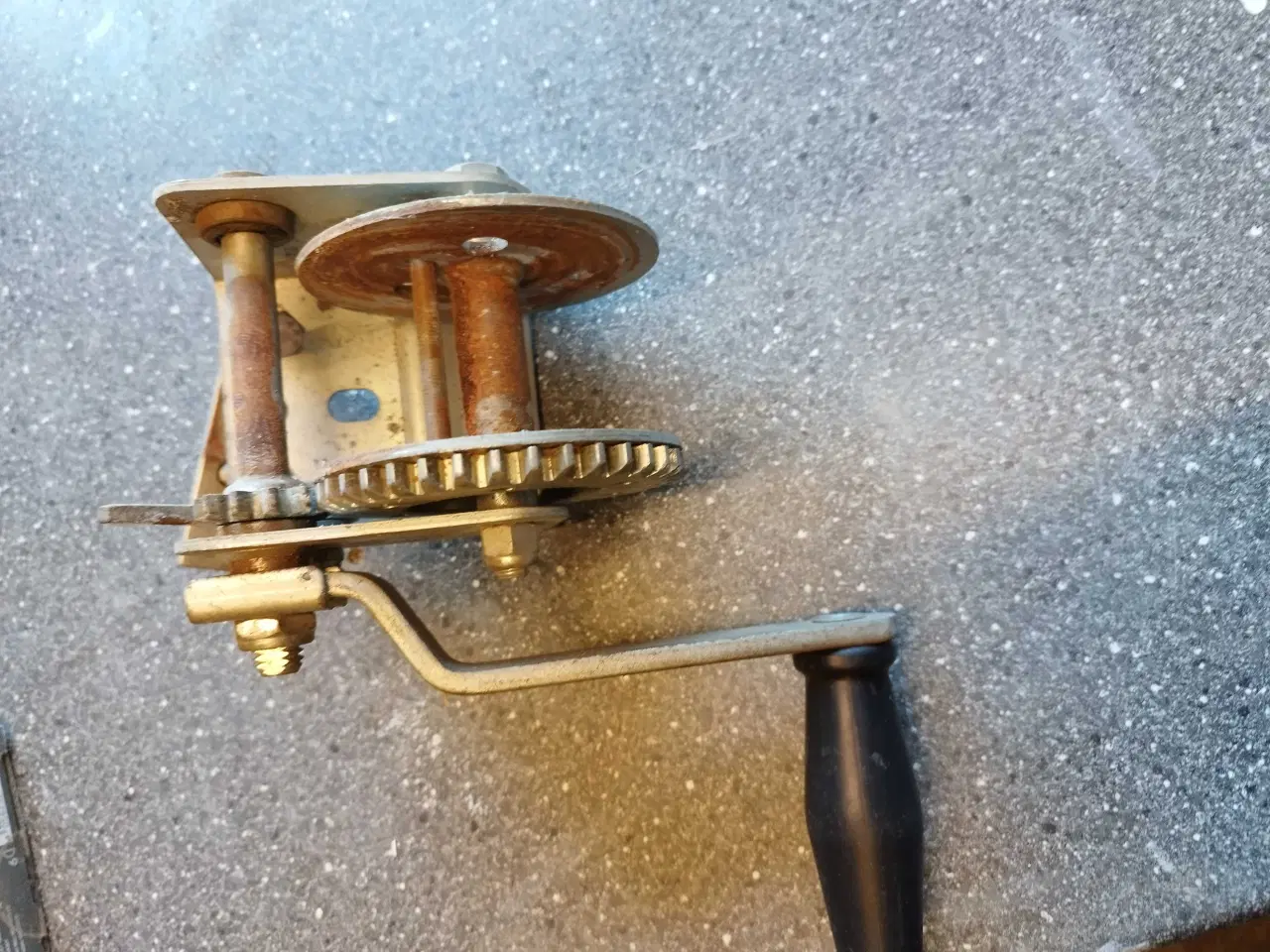 Billede 1 - Ophalerspil  til båd m.m.