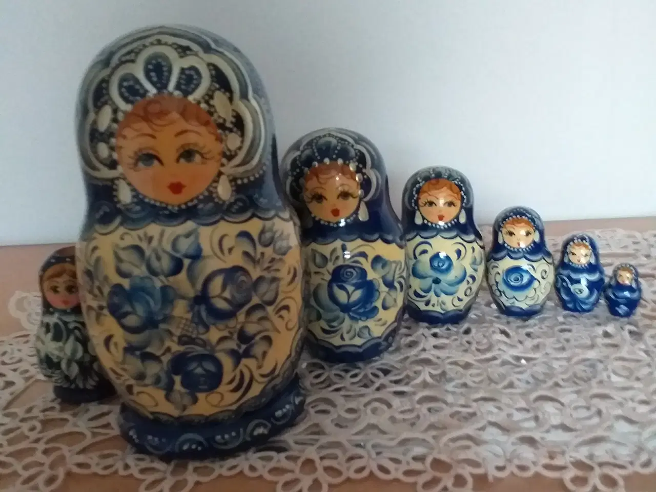 Billede 4 - TRÆ dukker MATRYOSHKA