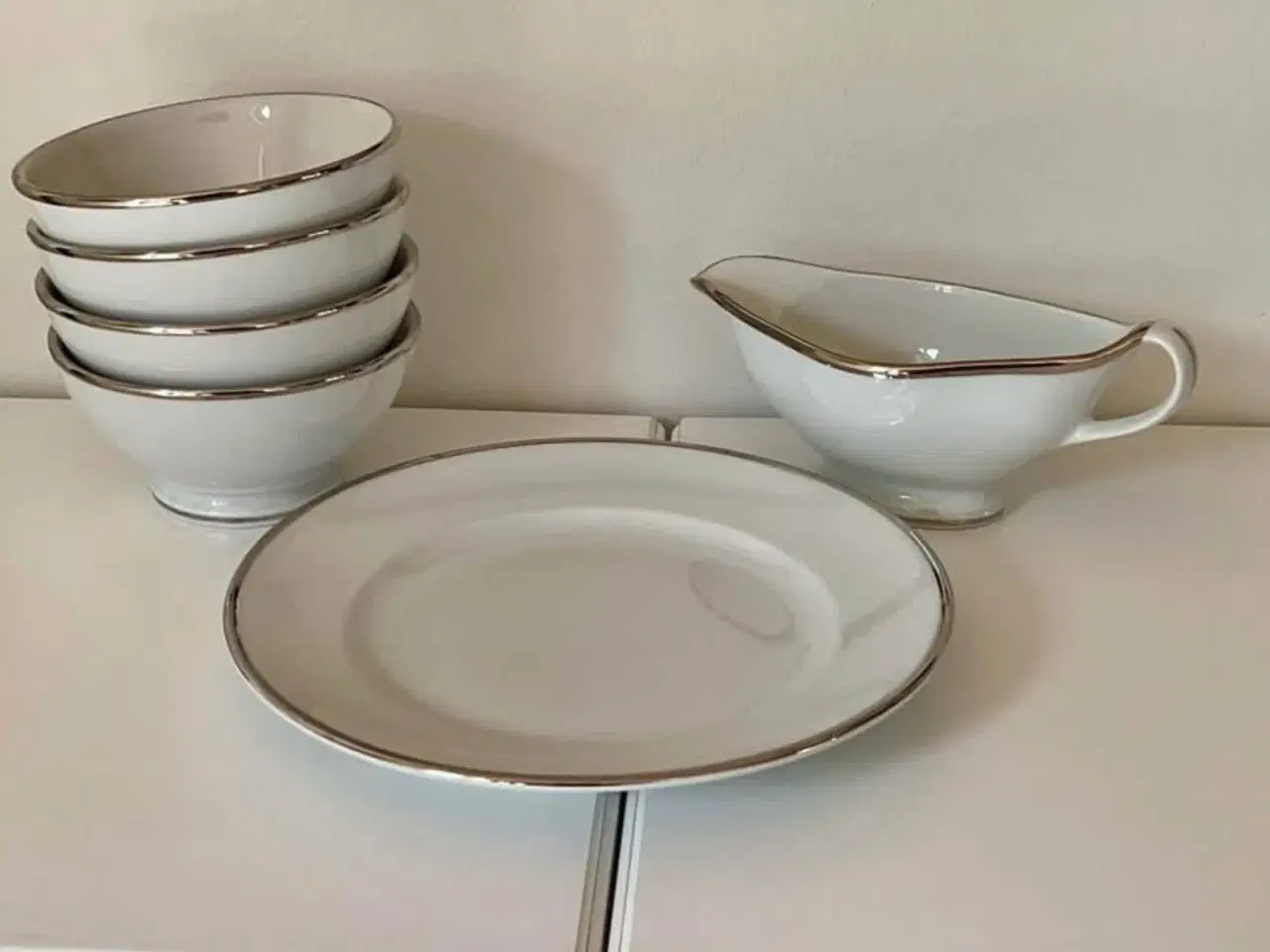 Billede 1 - Pillivyut Bistro stel