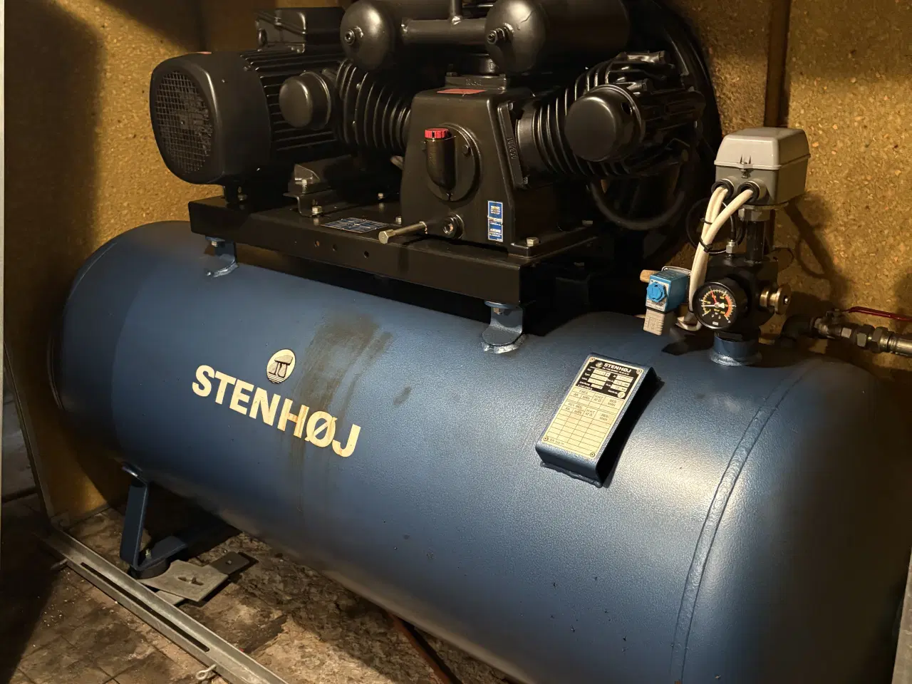 Billede 2 - Stenhøj kompressor