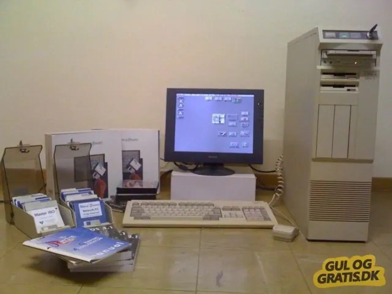 Billede 2 - KÖBES Amiga 2000 & 3000T (Commodore)
