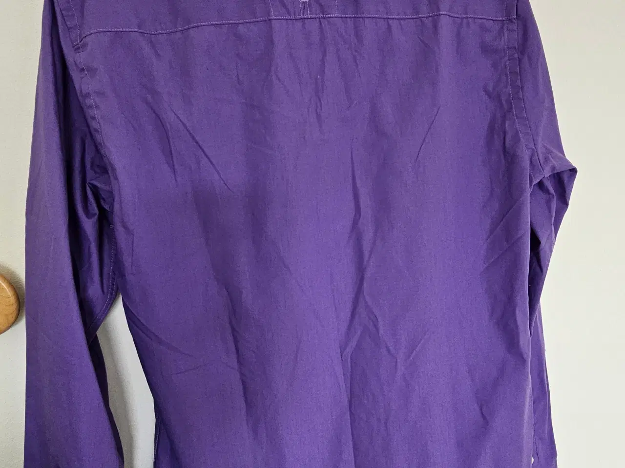 Billede 3 - Skjorte (S) Selected Homme Purple. Ubrugt.