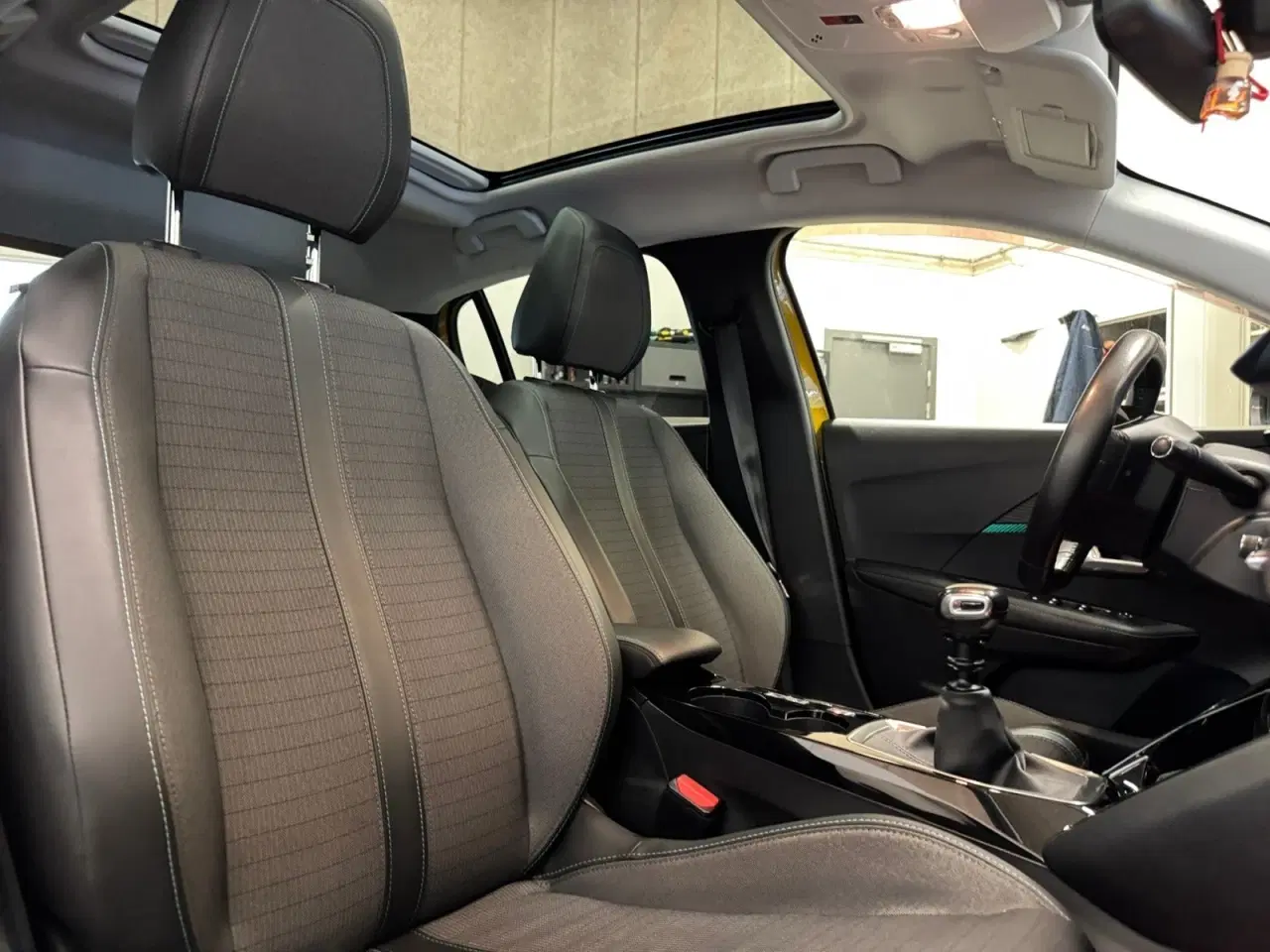 Billede 16 - Peugeot 208 1,5 BlueHDi 100 Allure Sky