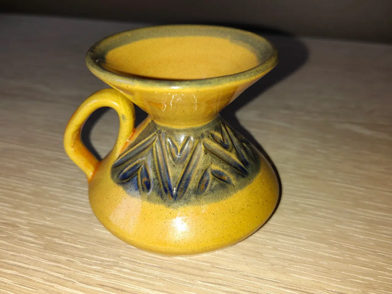 Billede 2 - Fin lille keramik lysestage