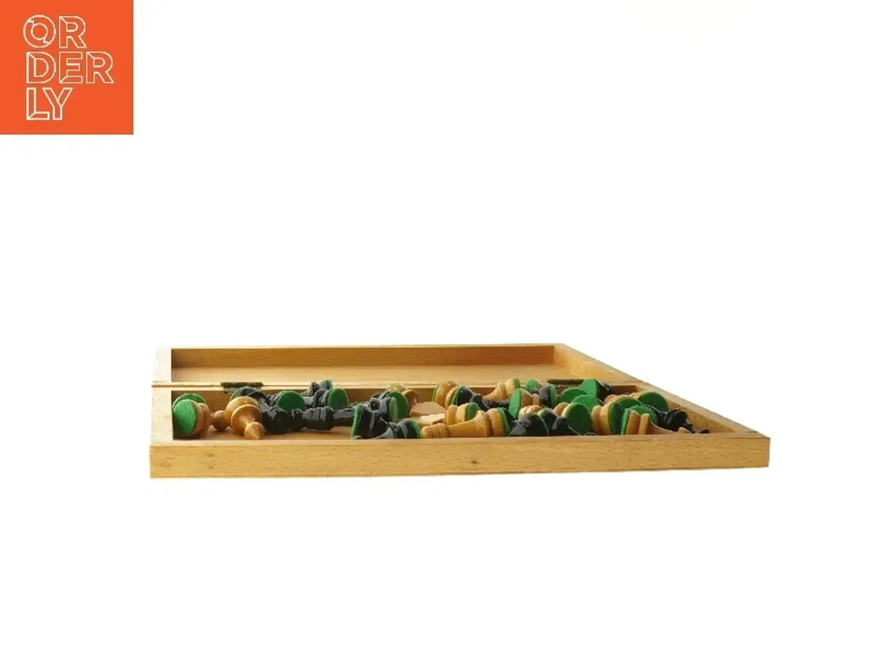 Billede 2 - Træ skakspil med æske (str. 3,5x17x33,5 cm)