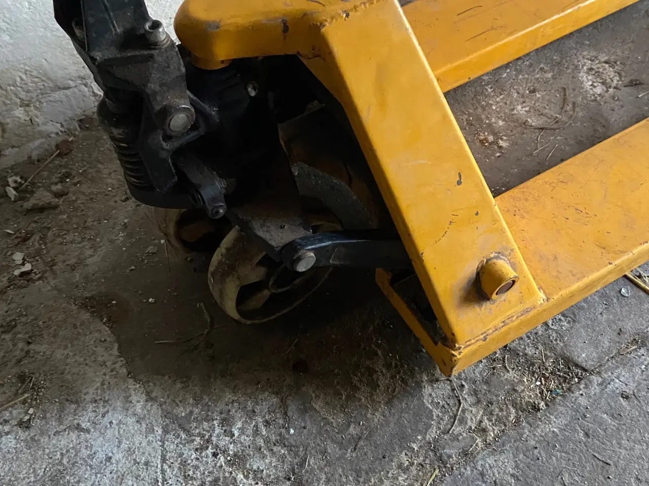 Billede 5 - Palleløfter defekt