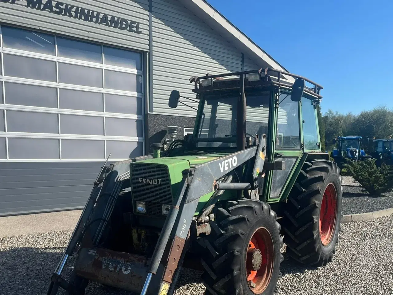 Billede 8 - Fendt 308 LS Farmer Turbomatik med frontlæsser og skovinddækning