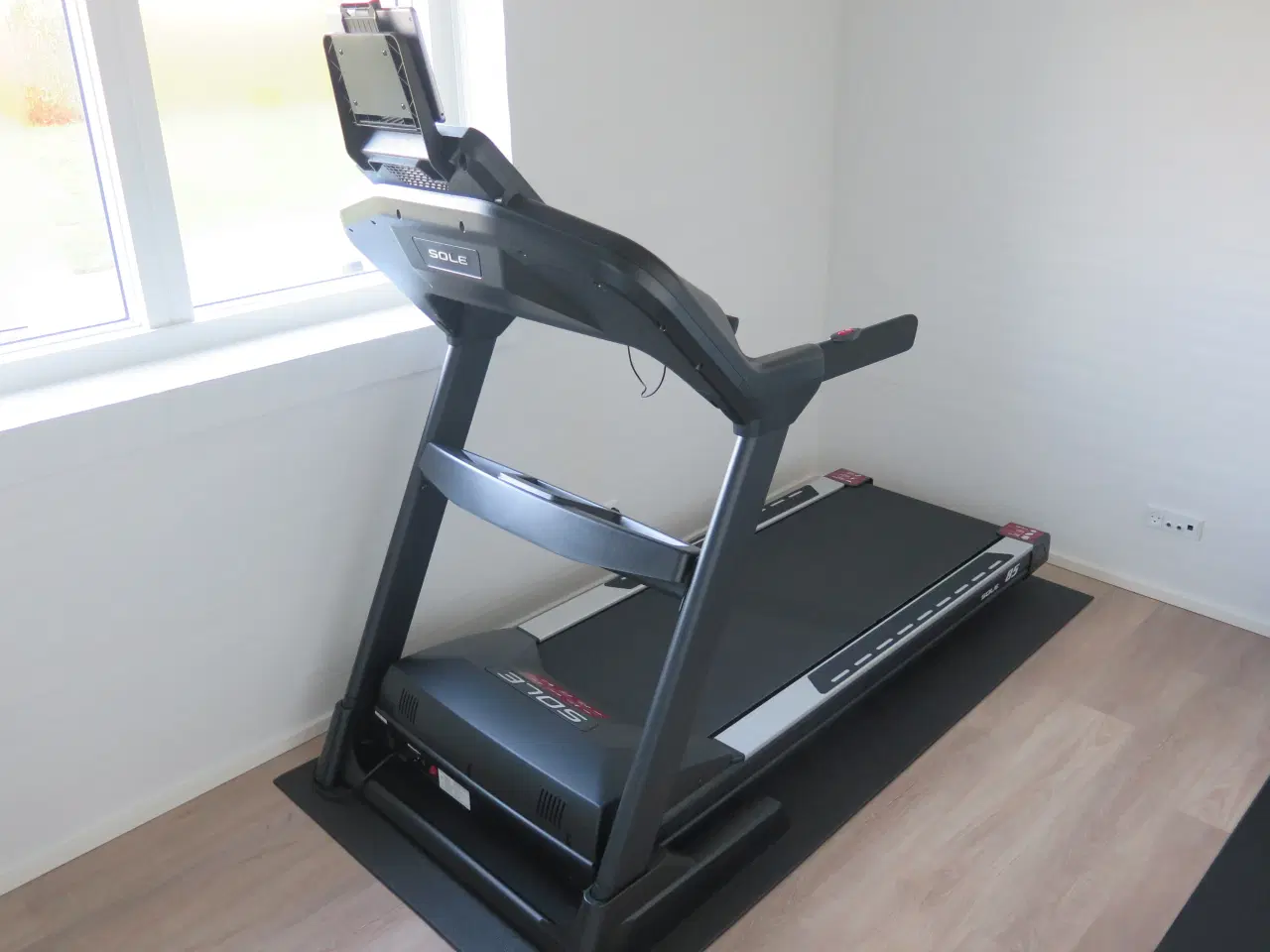 Billede 2 - Løbebånd SOLE F85