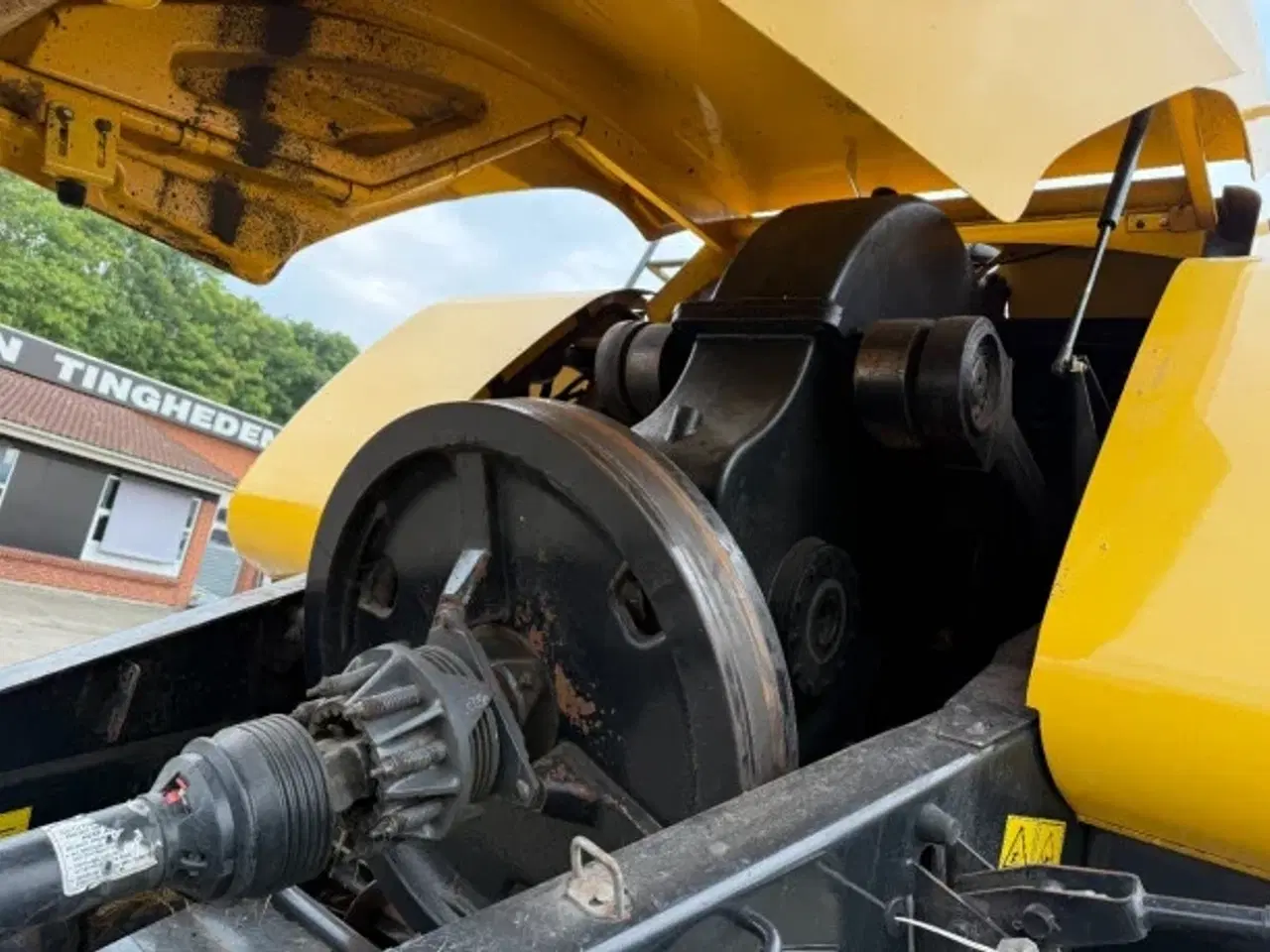 Billede 10 - New Holland BB9090 Sælges i dele/For Parts