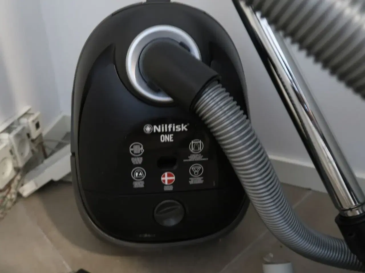 Billede 2 - Støvsuger, Nilfisk One