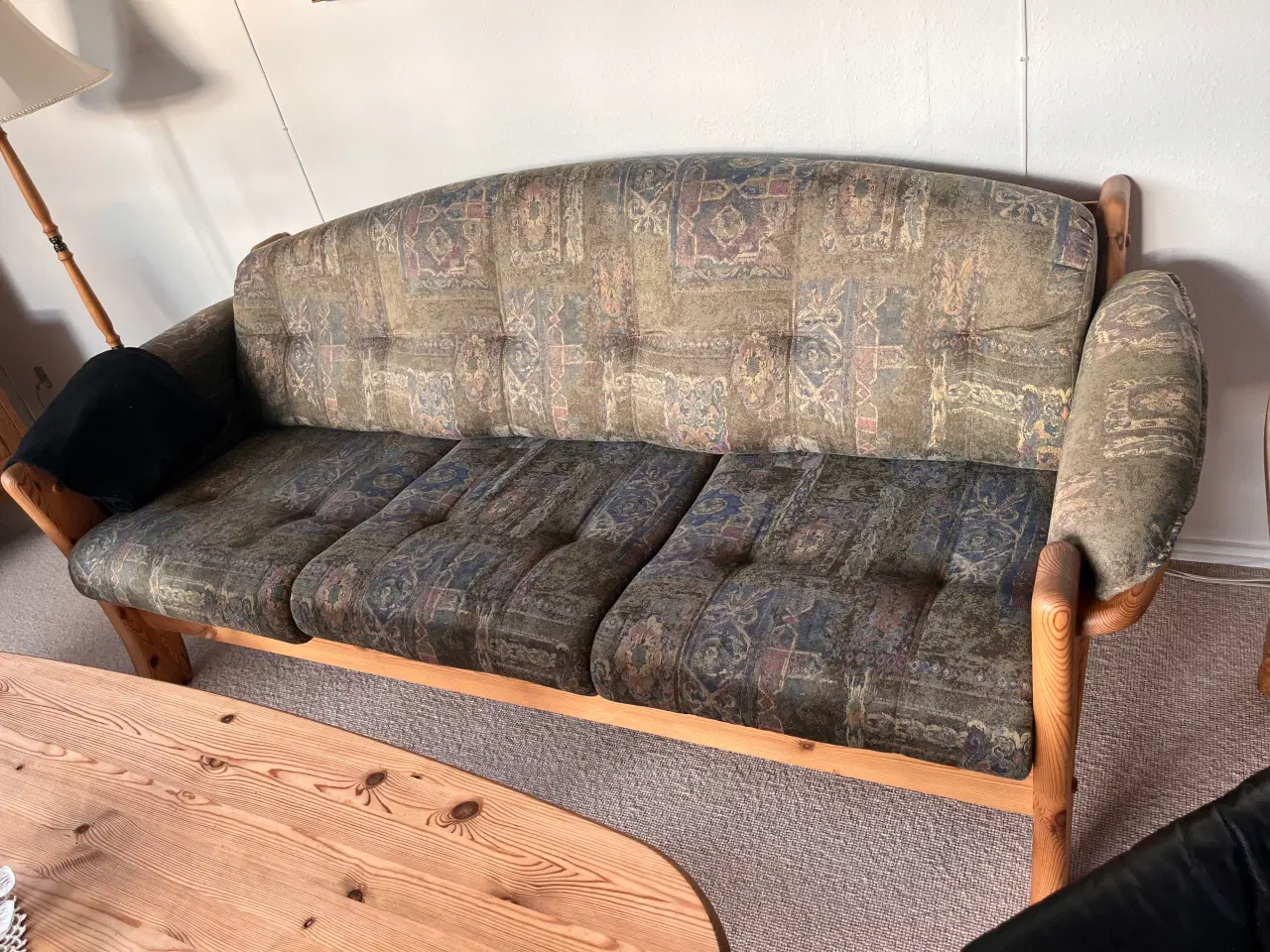 Billede 1 - Sofa m. træben