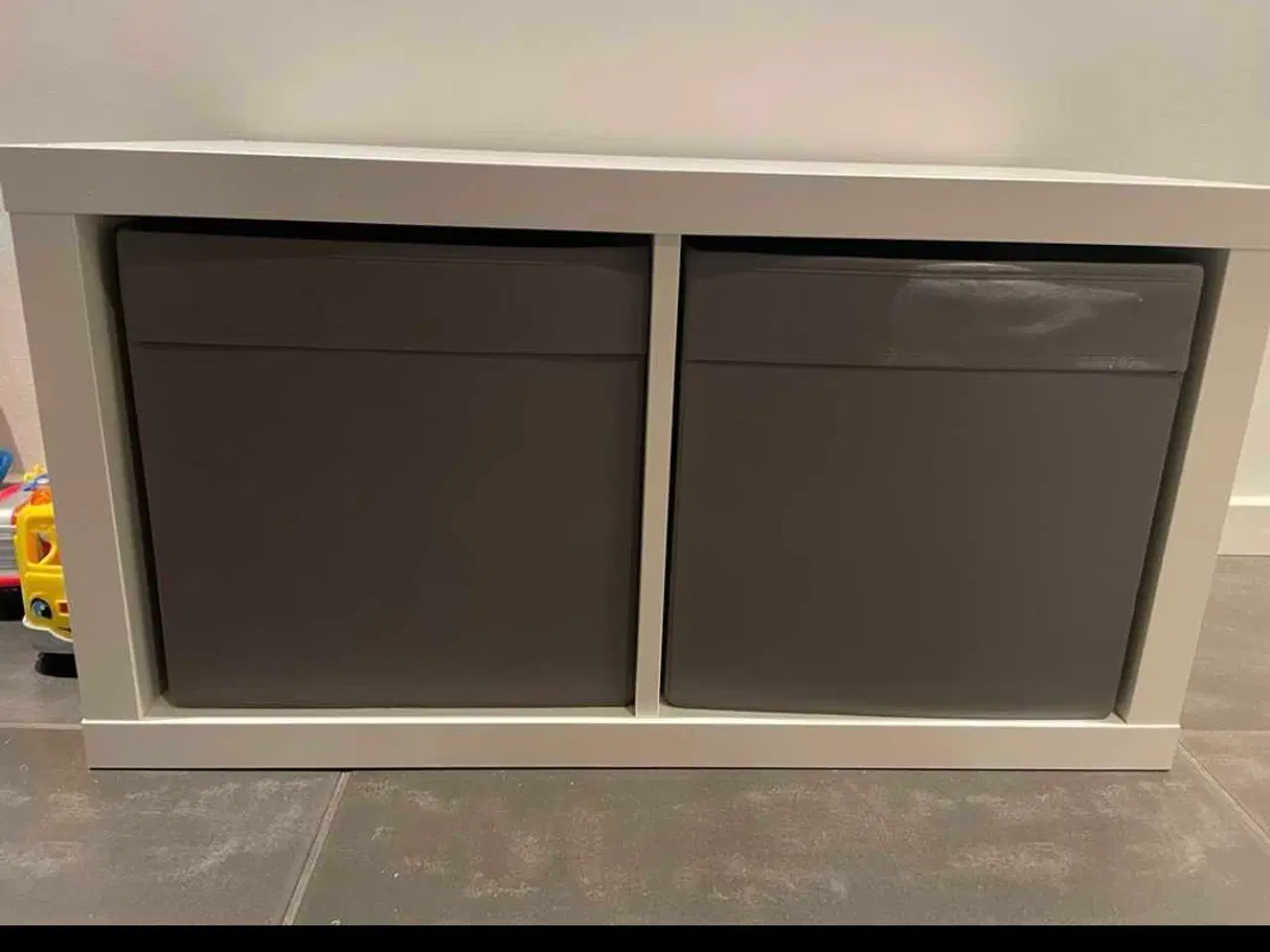 Billede 1 - Ikea rumdeler med 2 kasser