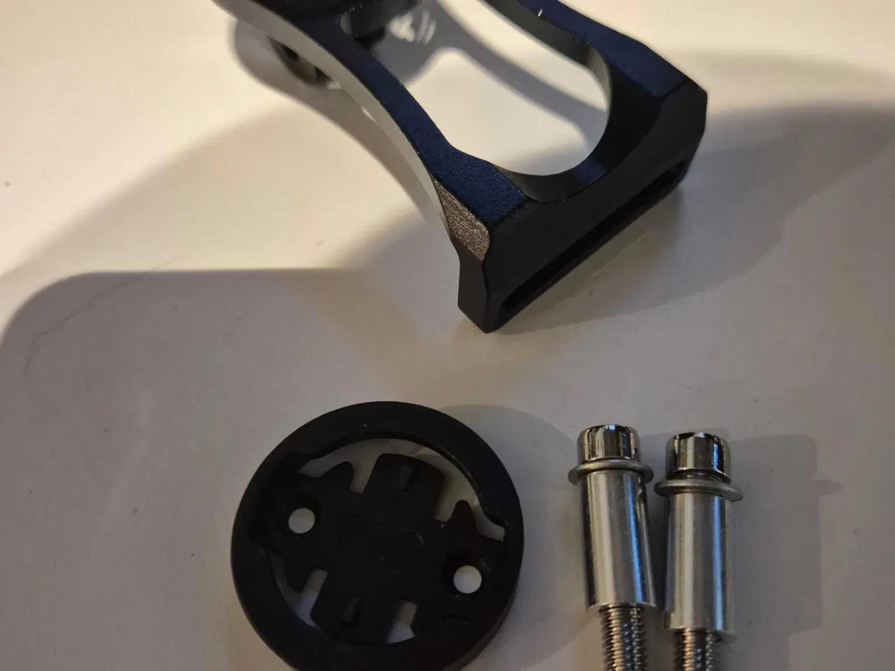 Billede 2 - Holder til cykelcomputer 