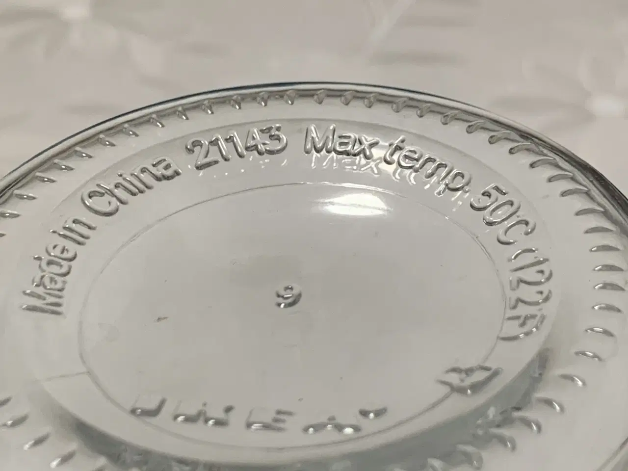 Billede 8 - IKEA glas karaffel med sort låg