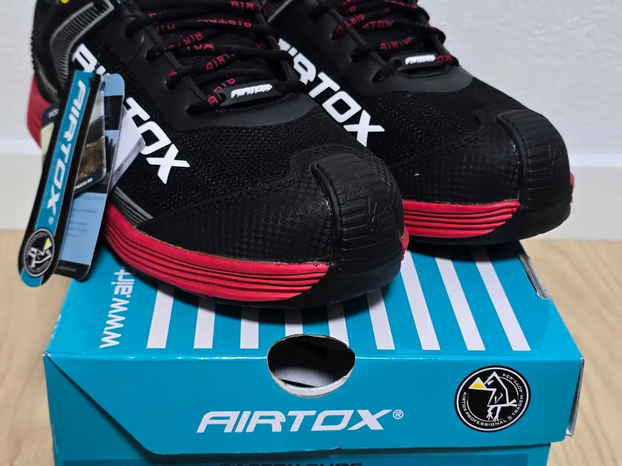 Billede 1 - Helt nye Airtox MR4 Sikkerhedssko