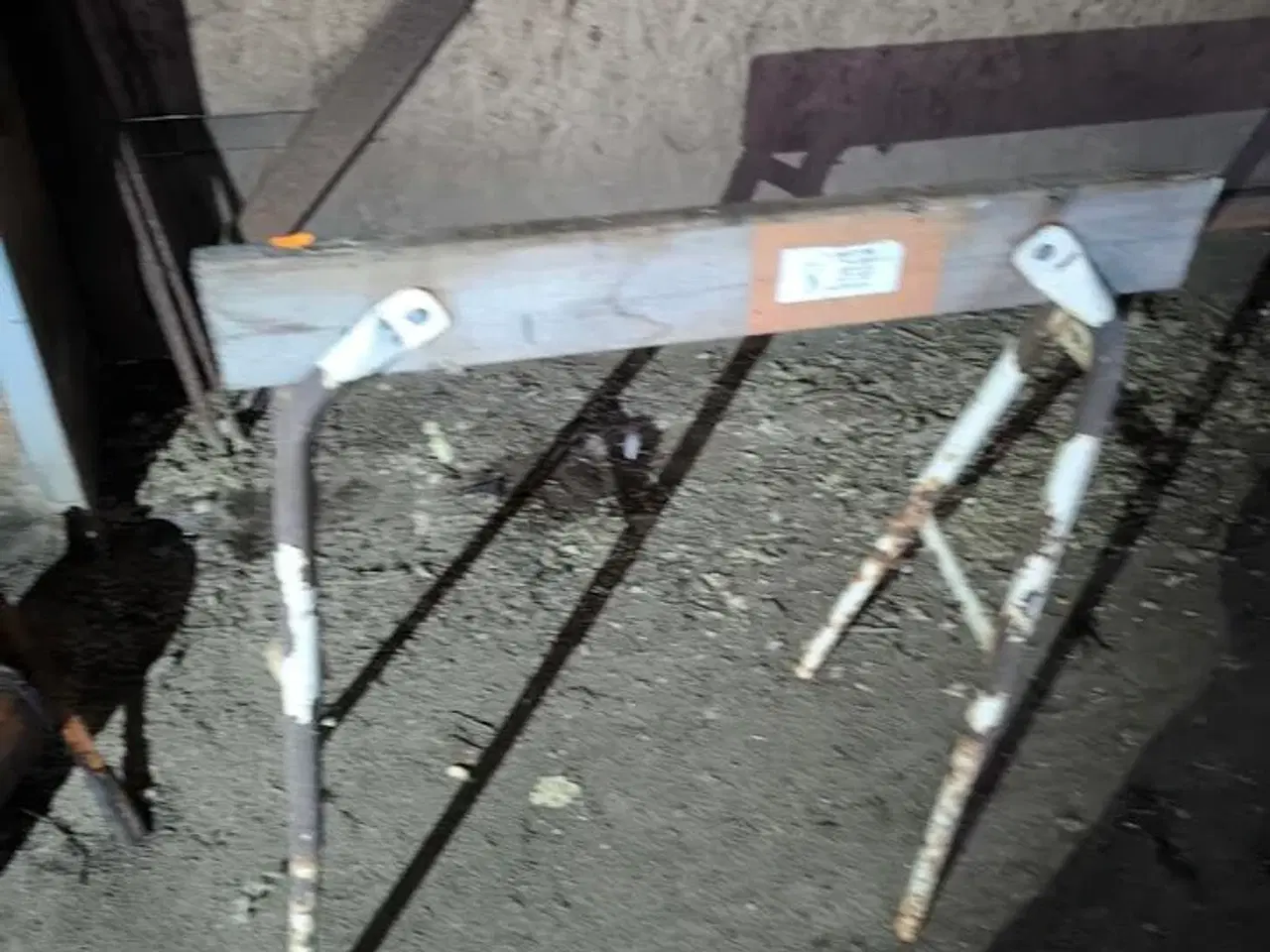 Billede 3 - Bænksliber samt buk og bord