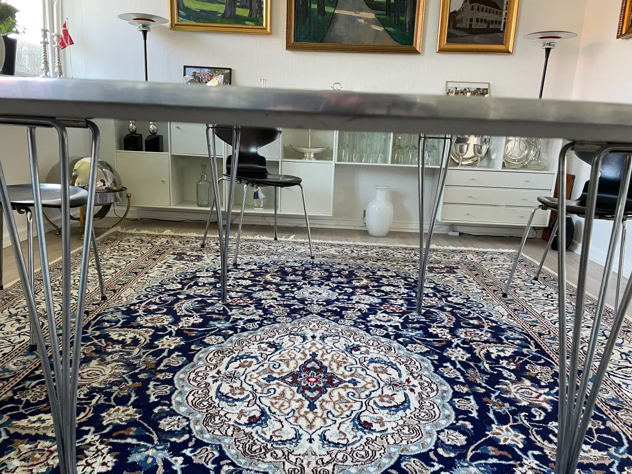 Billede 3 - Piet Hein/Fritz Hansen spisebord hvid