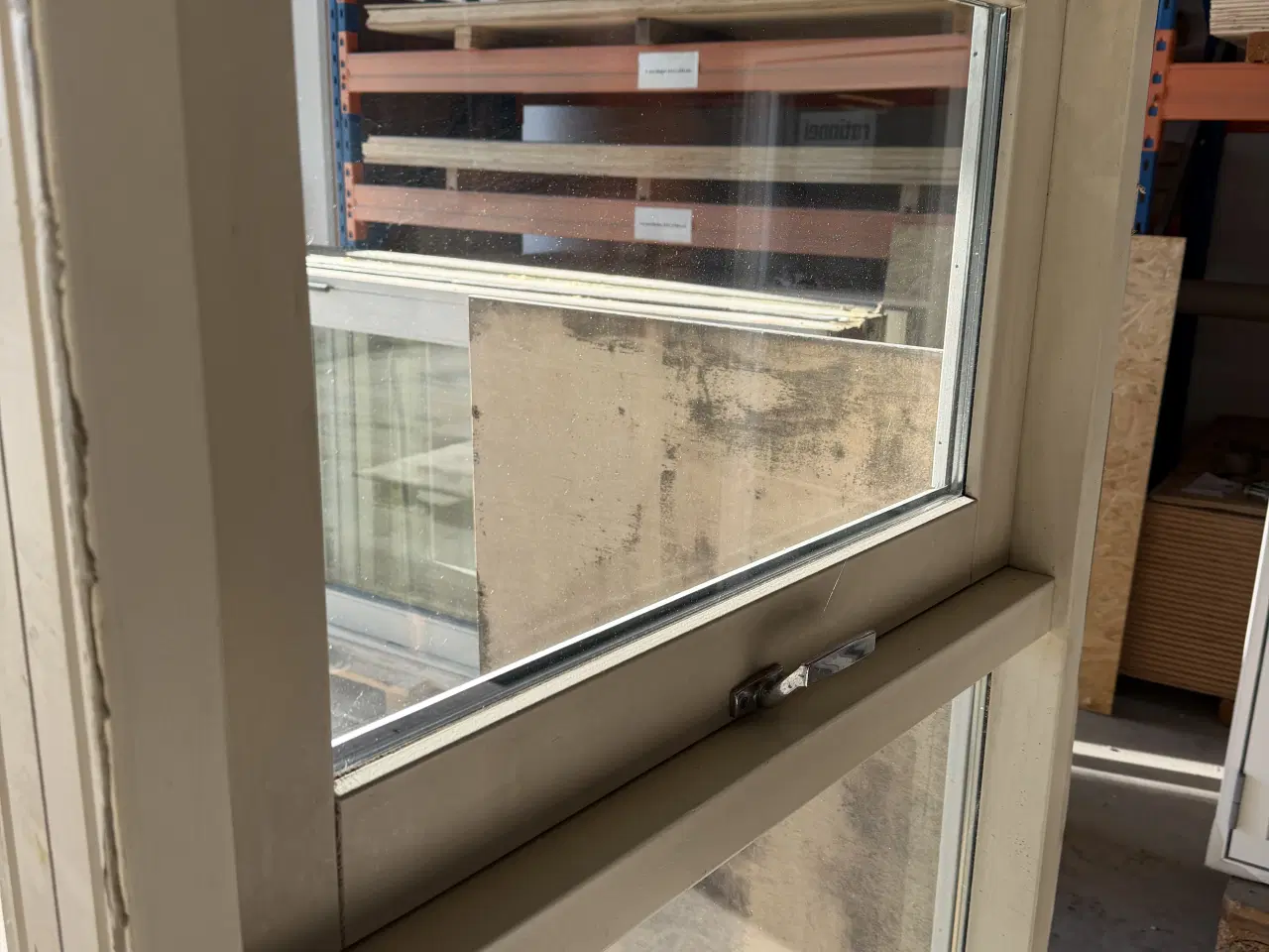 Billede 3 - Hvidt vinduesparti m. 1 vindue 