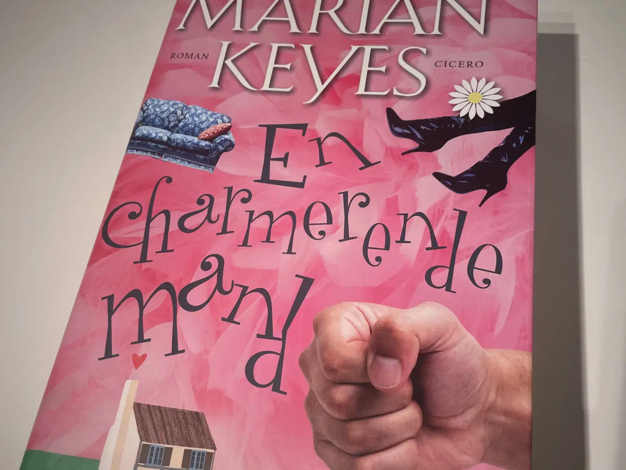 Billede 1 - Bog af Marian Keyes, en charmerende mand