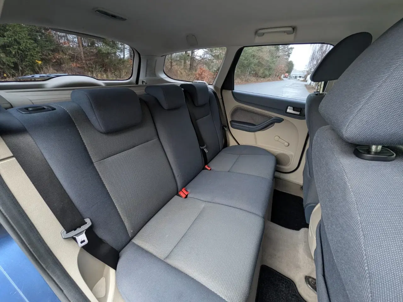 Billede 11 - Ford Focus 2,0 145 Ghia stc.