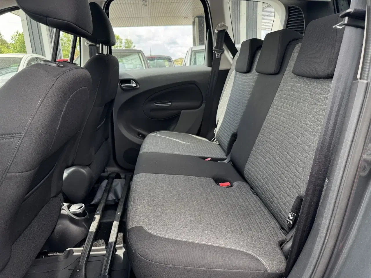 Billede 16 - Citroën C3 Picasso 1,6 Blue HDi Attraction 100HK