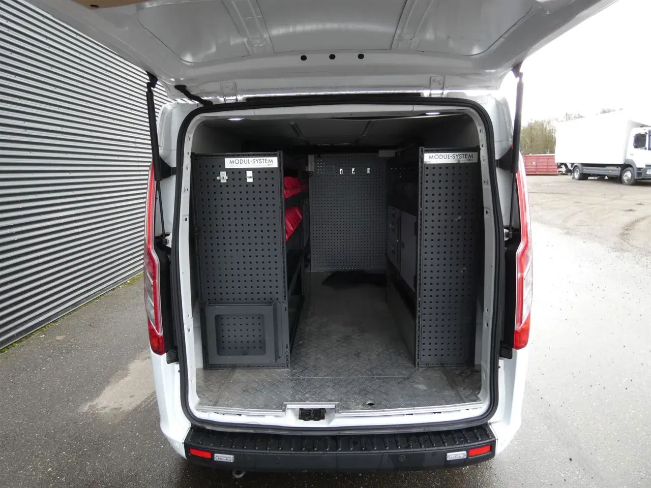 Billede 1 - Ford Transit Custom 300 L2H1 2,0 TDCi Trend 130HK Van 6g Aut.