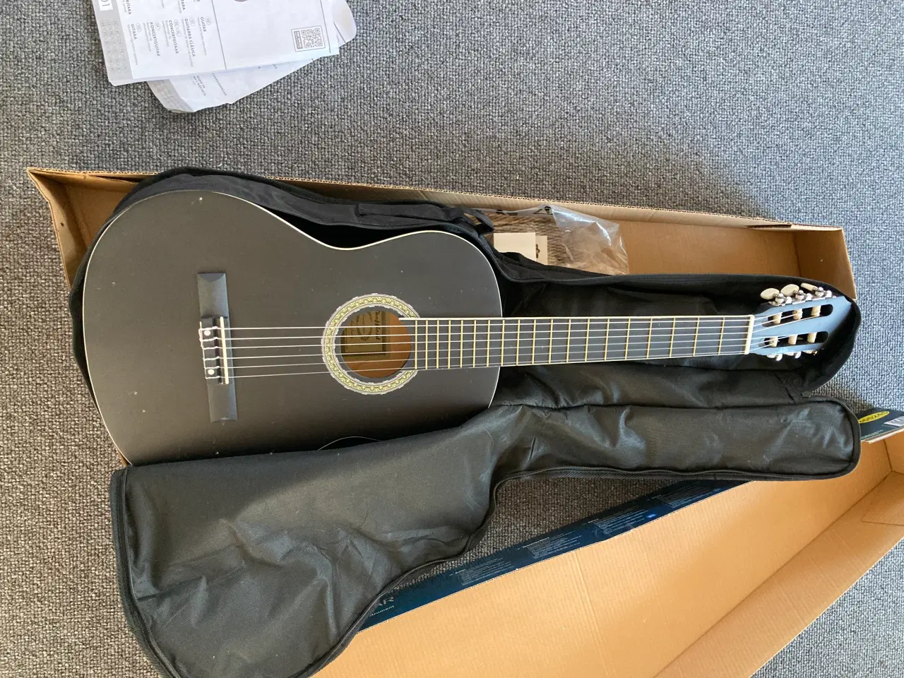 Billede 5 - Guitar til børn/begynder