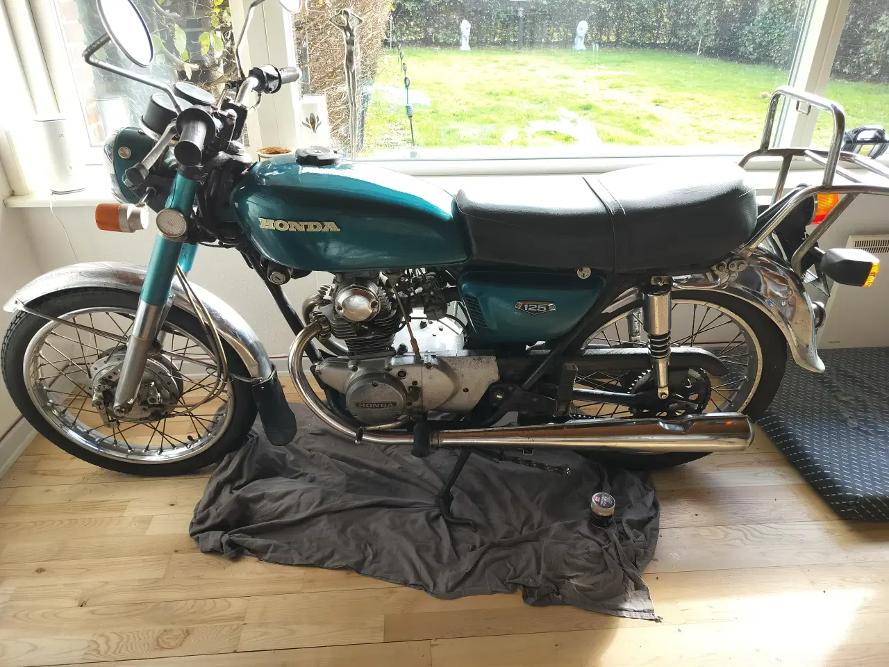 Billede 1 -  Honda CB 125. 1973 1 EJER