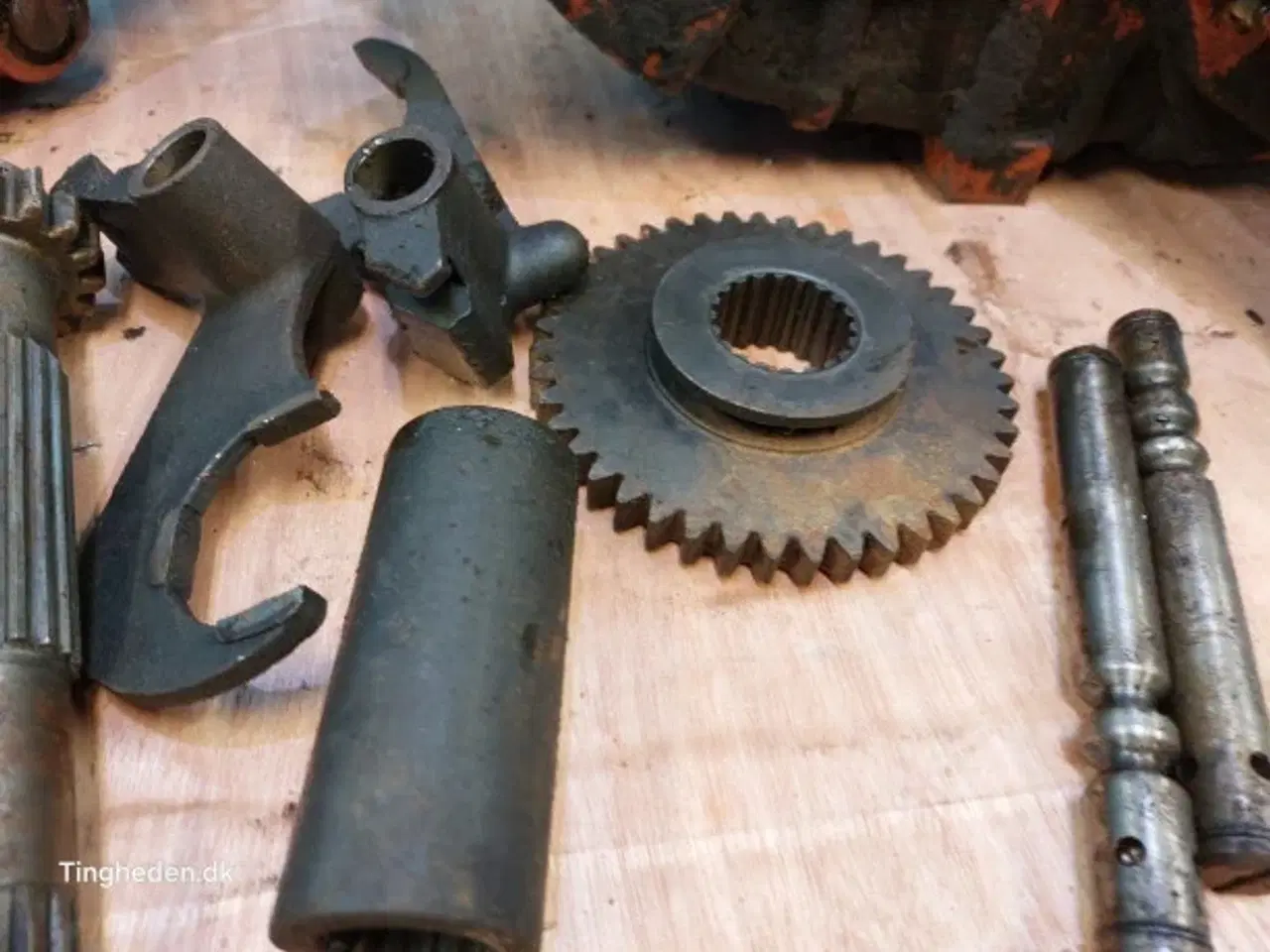 Billede 21 - Dronningborg D4500 Gearkasse 46123900