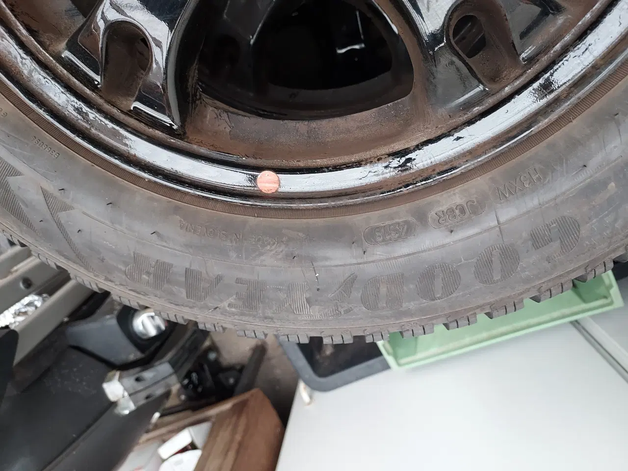 Billede 3 - Vinterdæk 205-60-16