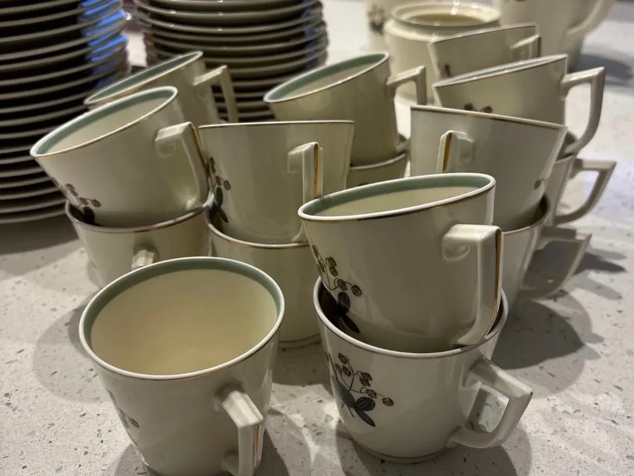 Billede 4 - Royal Copenhagen kaffestel nrk hjertegræs