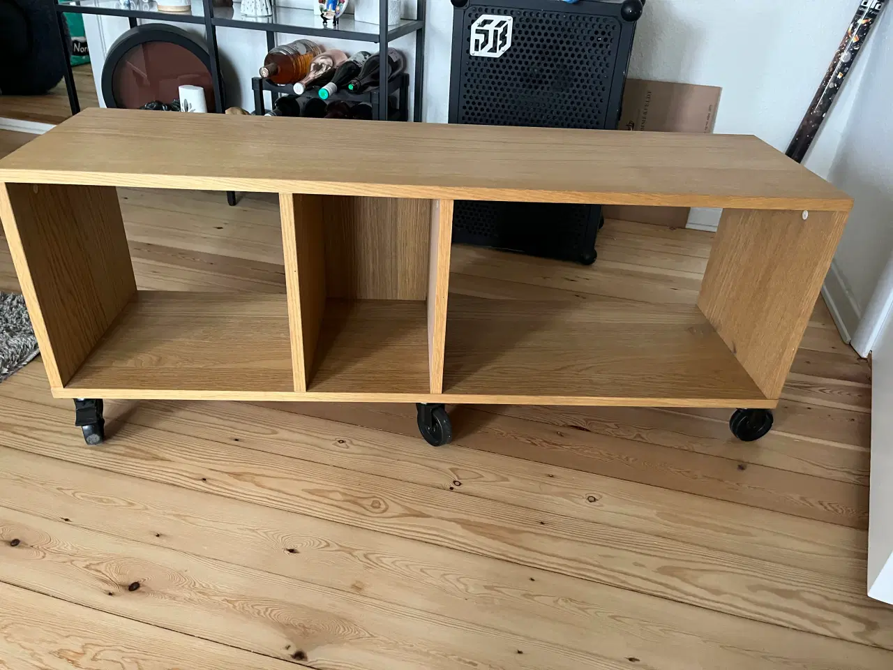 Billede 2 - Pænt TV bord