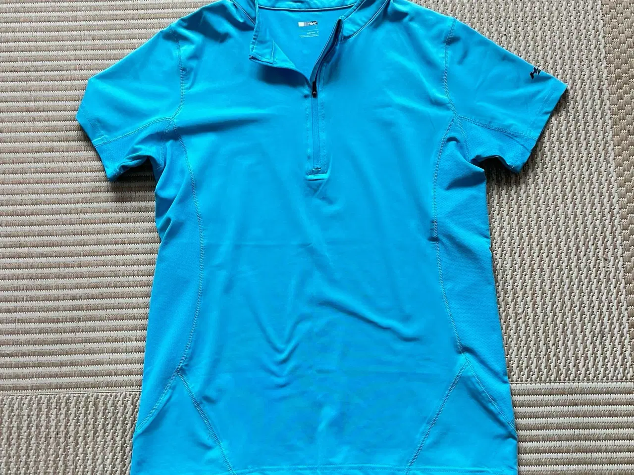 Billede 1 - H2O turkis sportsbluse str L