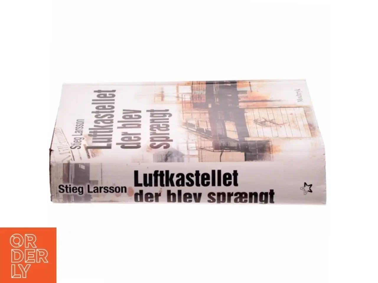 Billede 2 - Luftkastellet der blev sprængt af Stieg Larsson