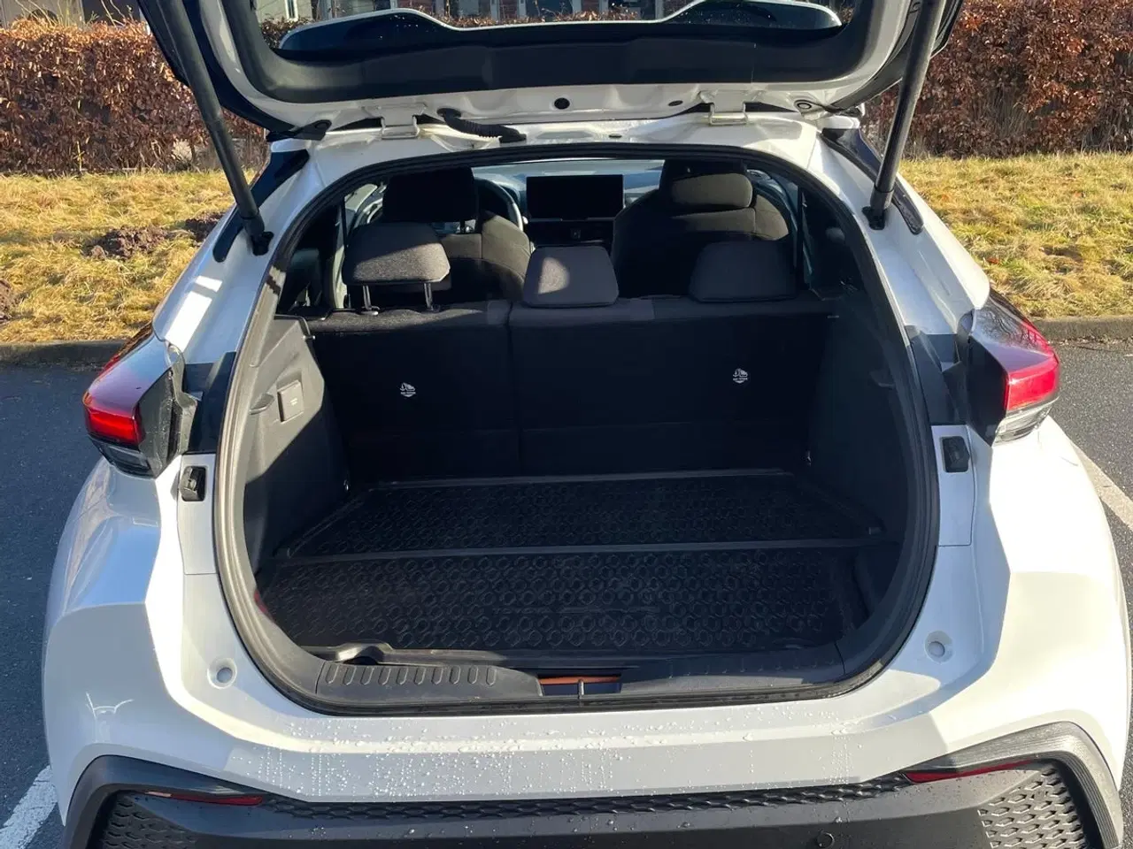 Billede 14 - Toyota C-HR 2,0 Hybrid Style