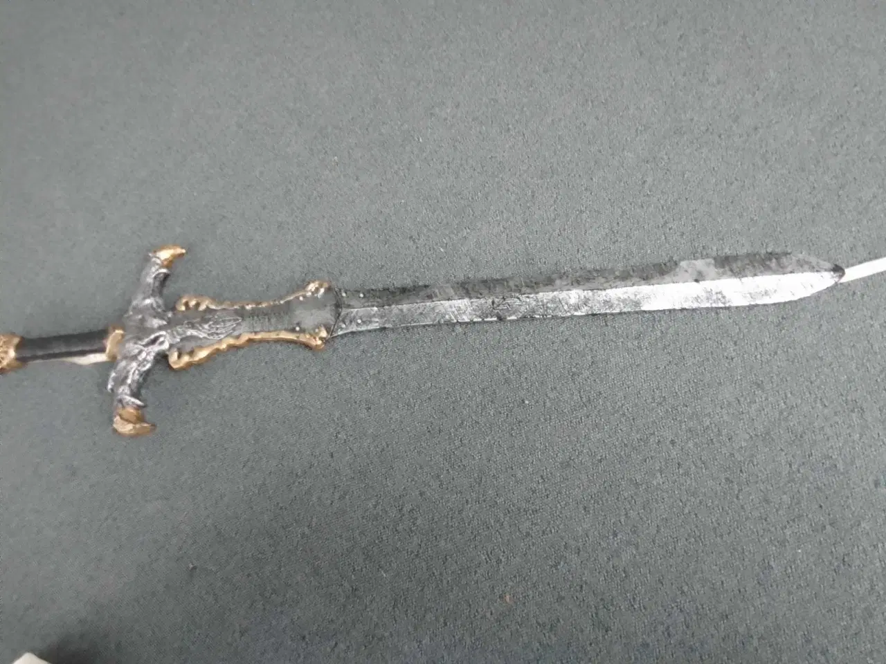 Billede 1 - Stort rollespil sværd 125 cm, ubrugt og super flot