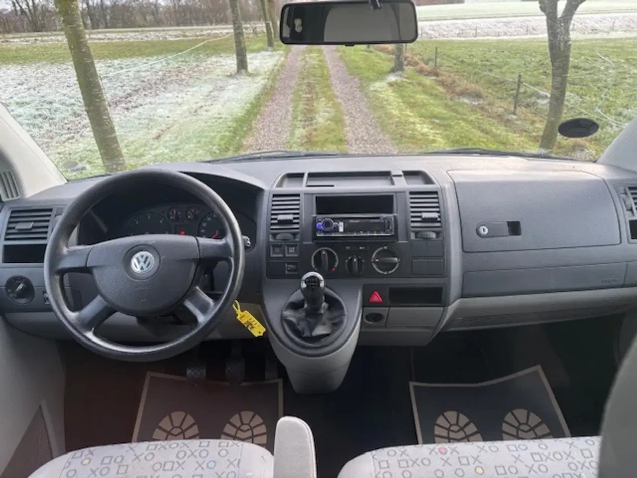 Billede 6 - VW Transporter 2,5 TDi 130 Kassevogn lang 4d Nysyn