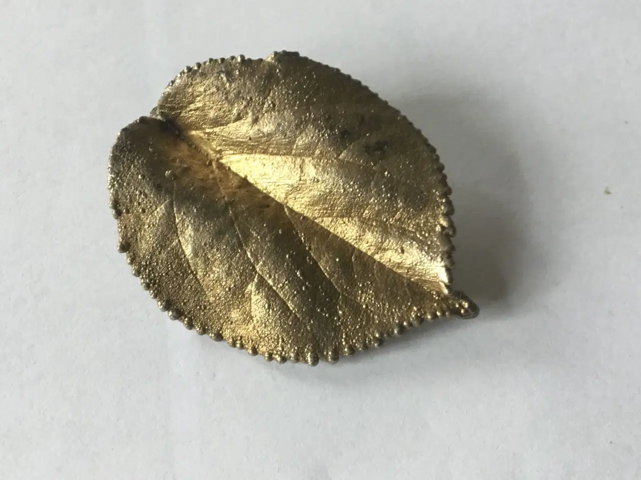 Billede 1 - Guldbelagt broche