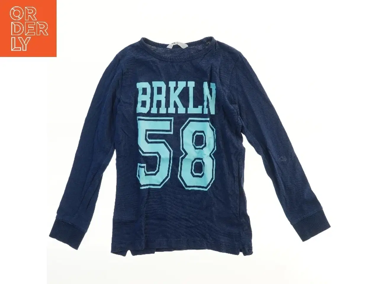 Billede 1 - Langærmet t-shirt med print fra H&M (str. 152)