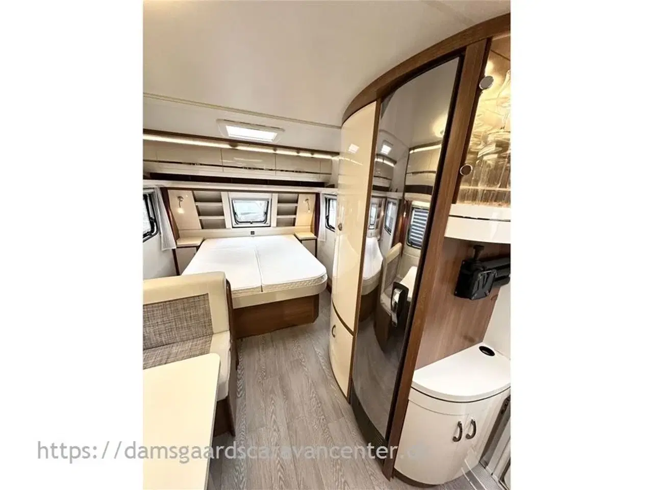 Billede 13 - 2019 - Hobby Excellent 460 SFf   Queensbed-Gulvtemp.-Mover-Telt-Markise