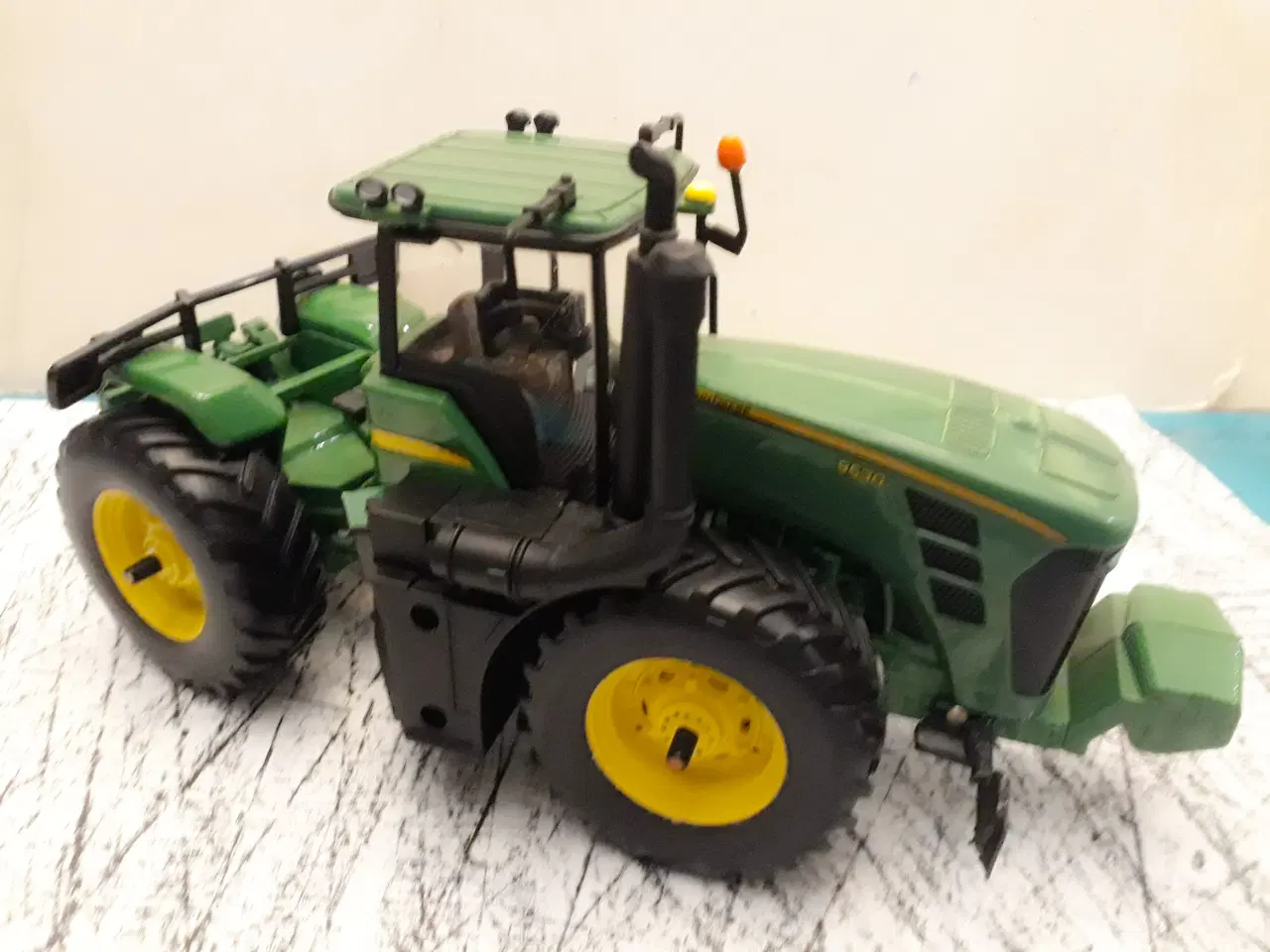 Billede 1 - Britains John Deere 9530 Traktor