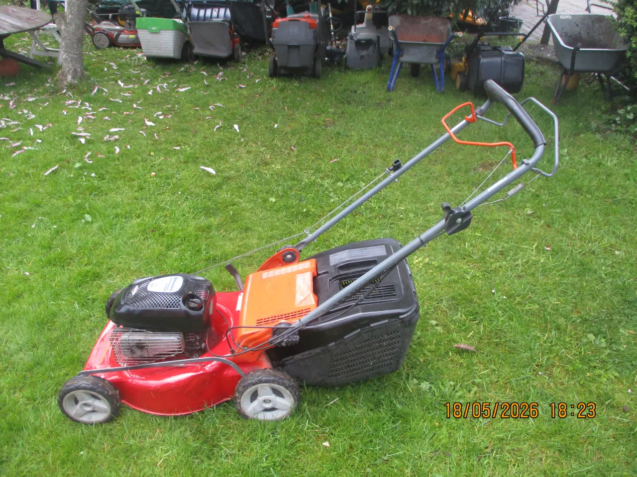 Billede 1 - Rigtig flot Husqvarna maskine
