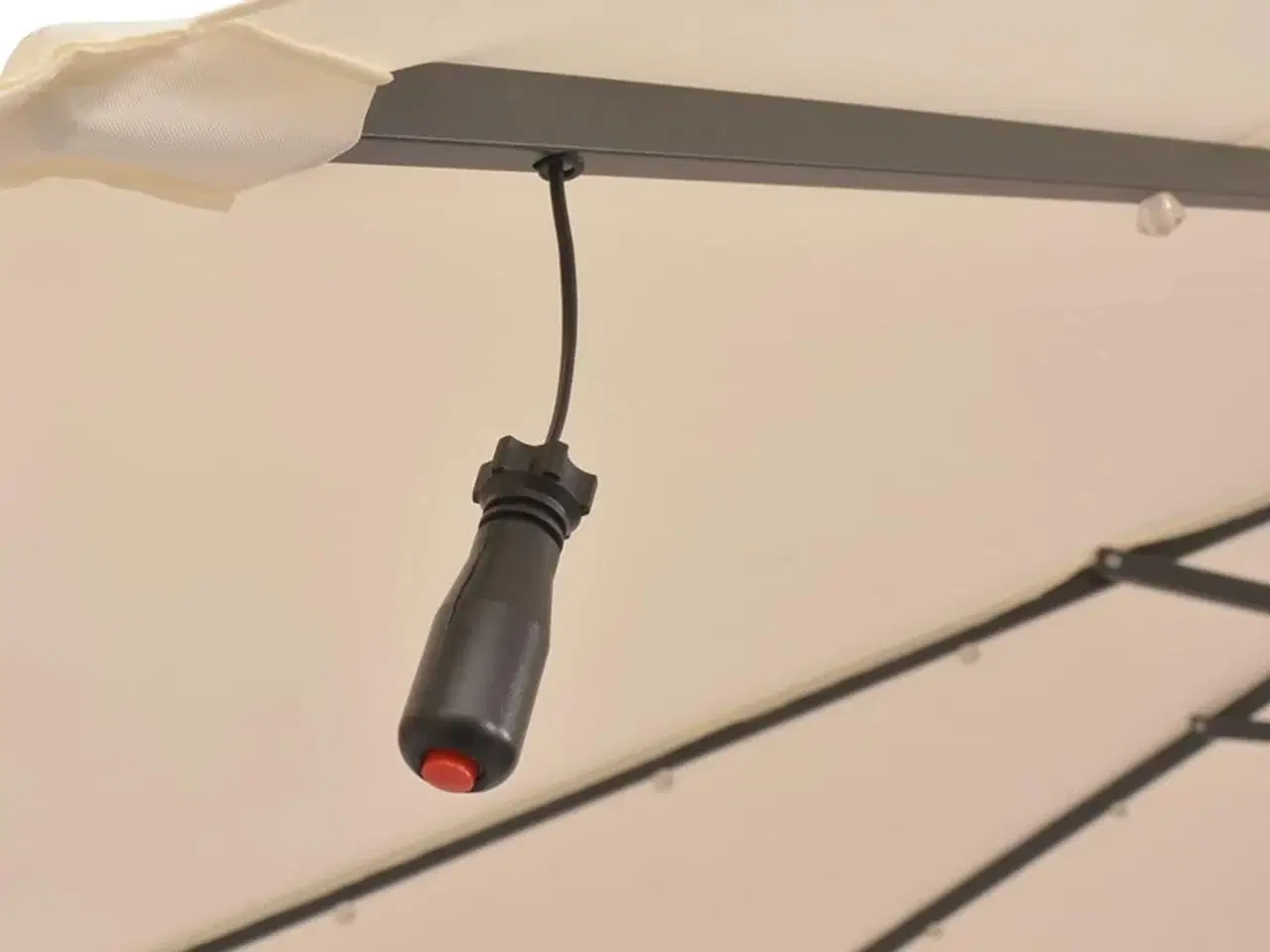 Billede 9 - Hængeparasol med LED-belysning 300 cm sandfarvet metalstang