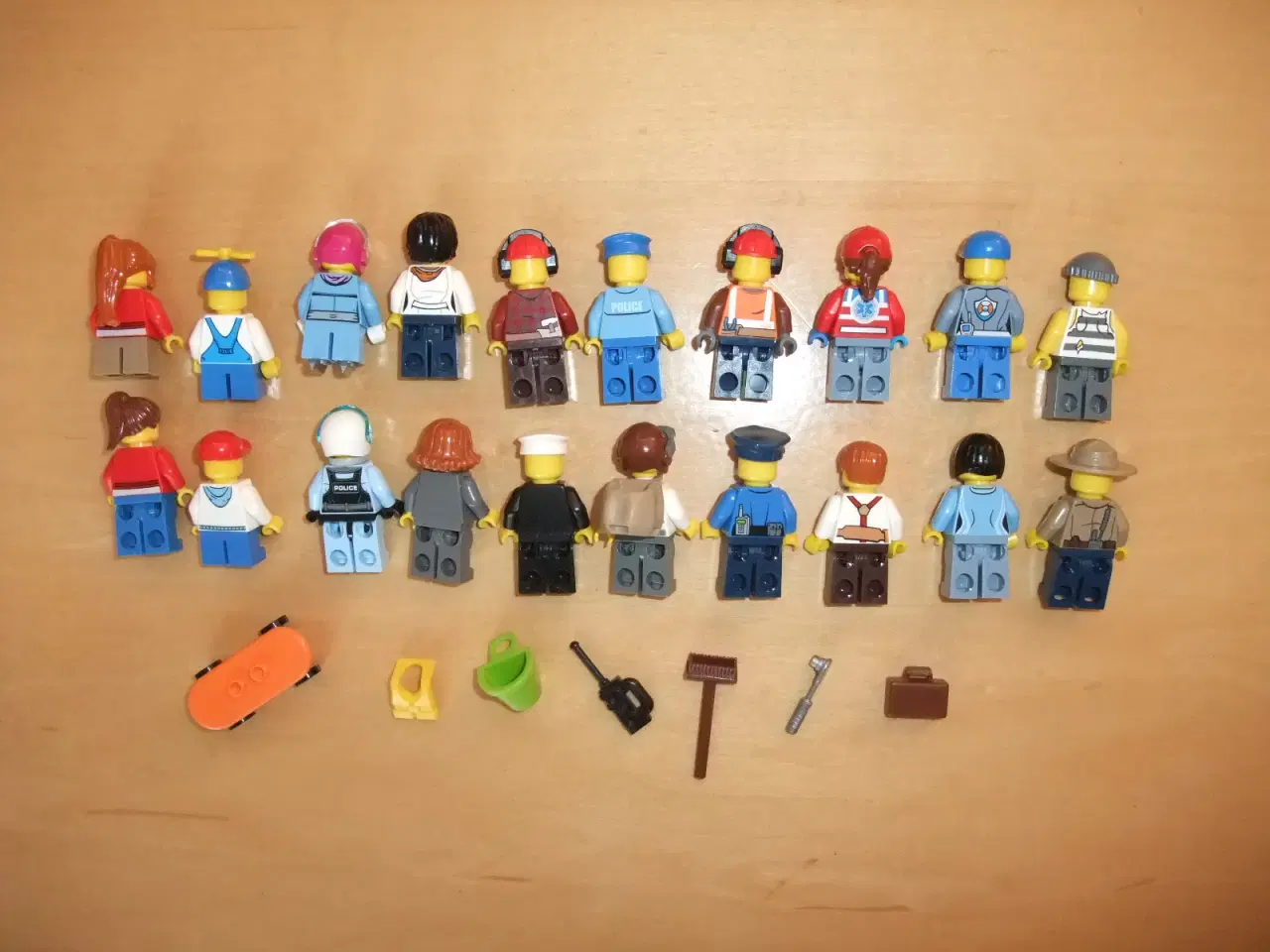 Billede 4 - Lego City Figurer+Tilbehør