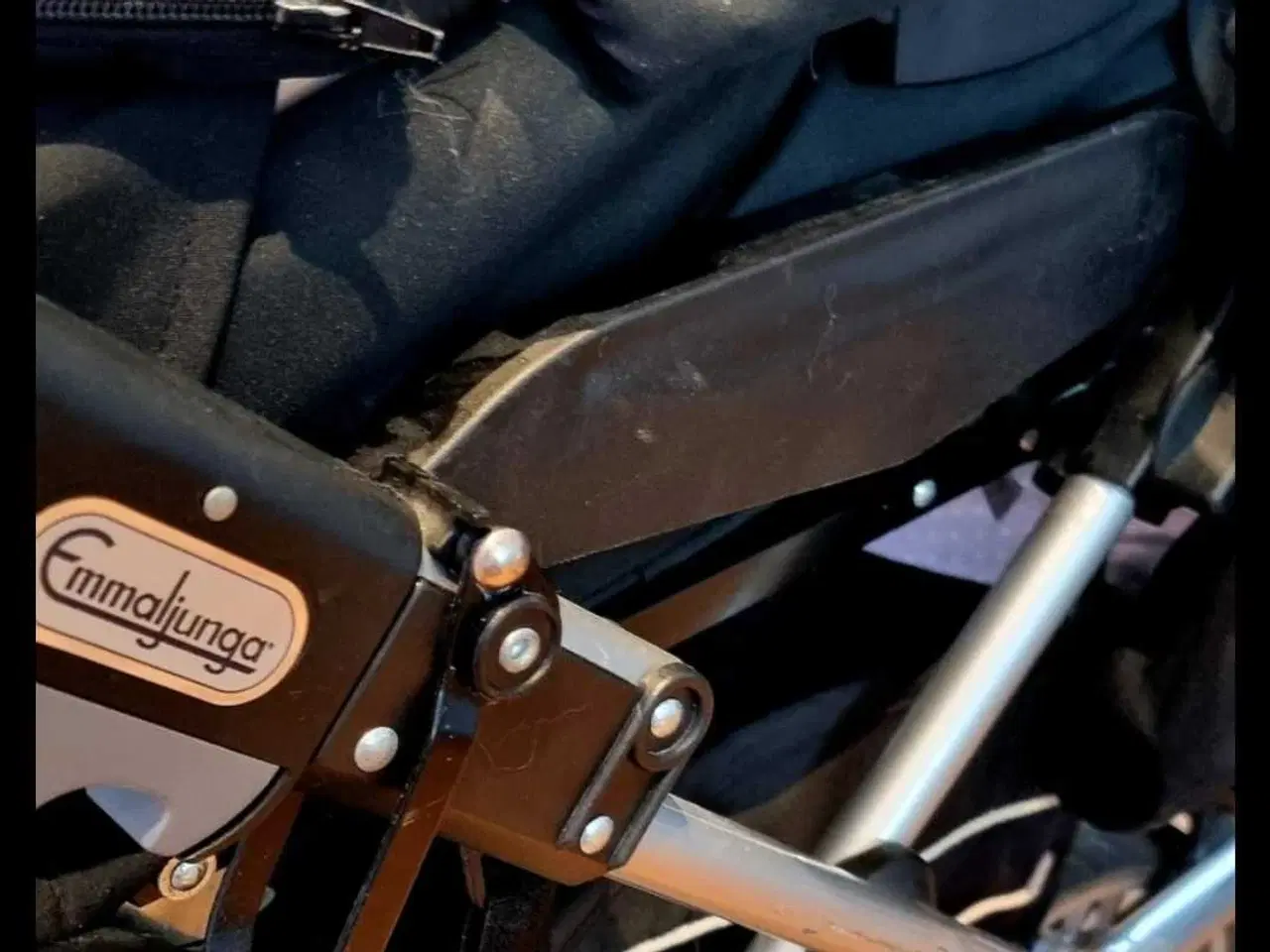 Billede 2 - Emmaljunga klapvogn sort