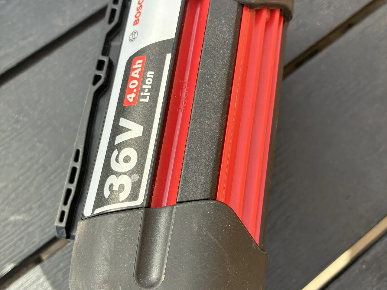 Billede 6 - Bosch batteridrevet plæneklipper 