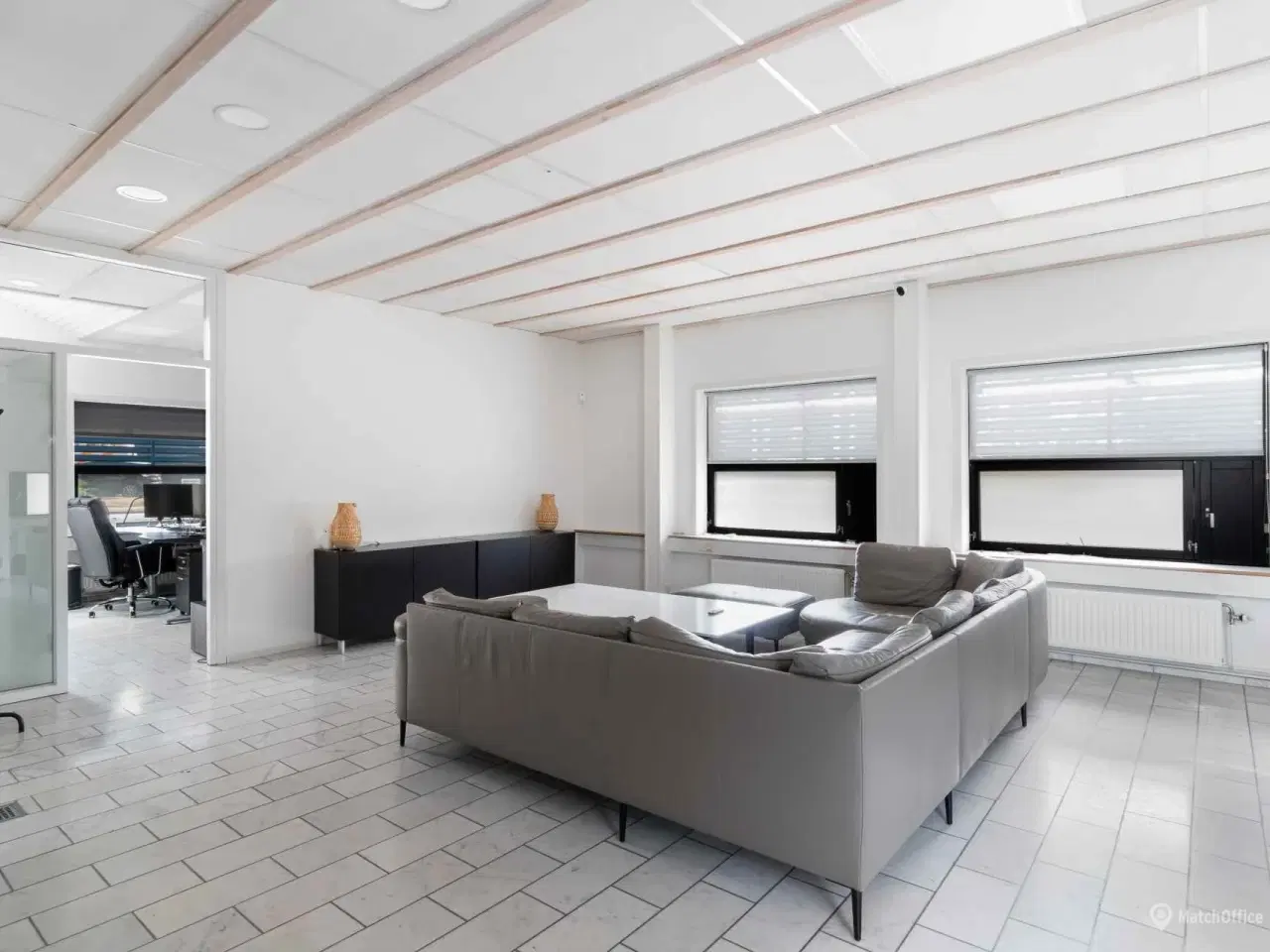 Billede 6 - Lyst og velbeliggende kontor