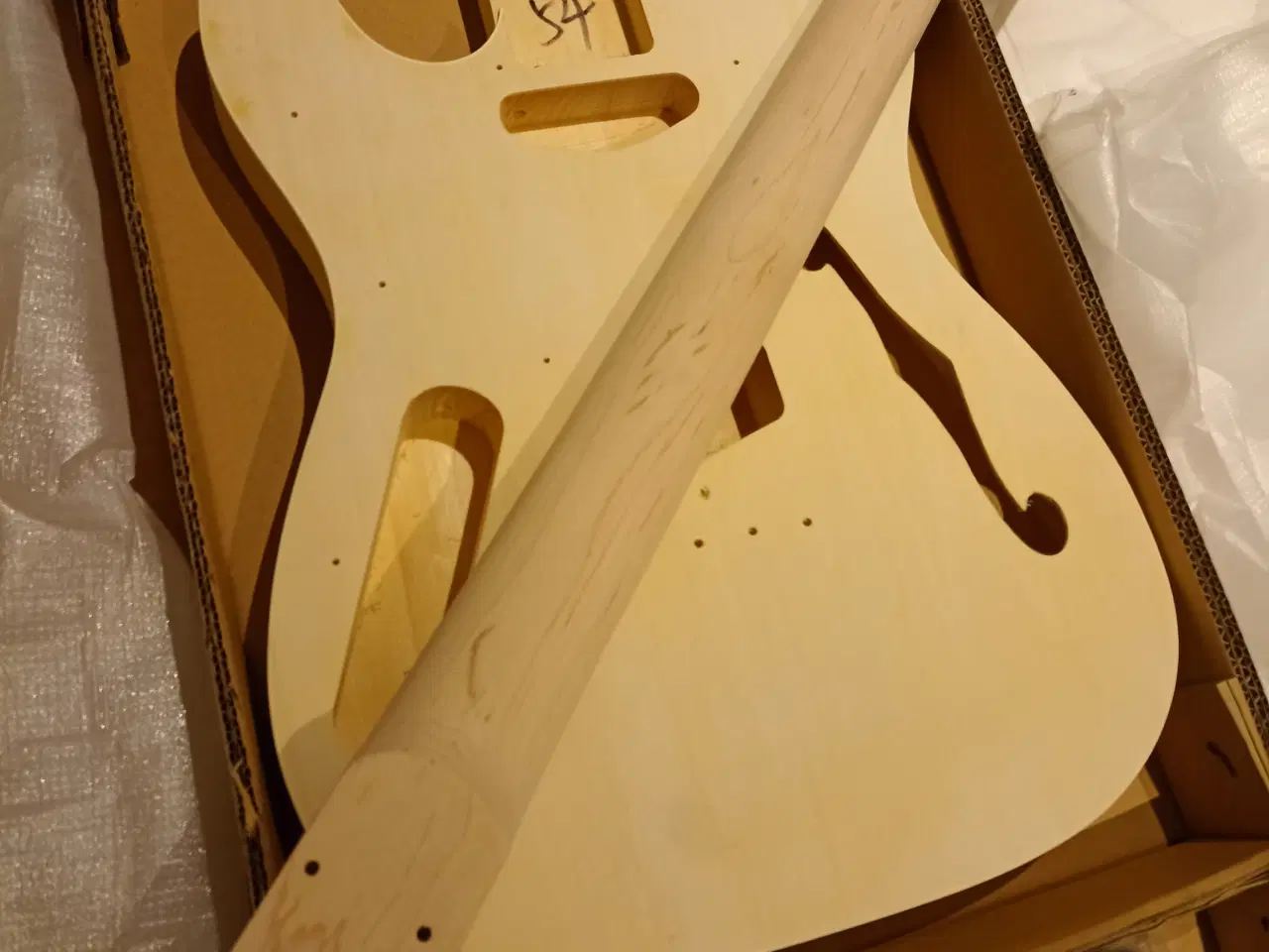 Billede 6 - Guitar kit Venstrehånds Tele Thinline Stil