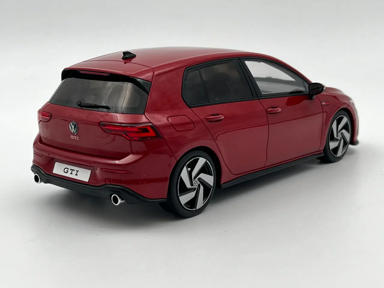 Billede 3 - 2021 VW Golf 8 GTI 1:18 